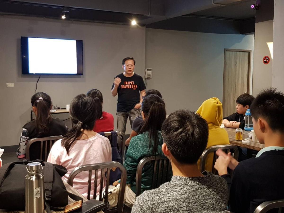 Taipei Travelers International Hostel Тамсуи Экстерьер фото